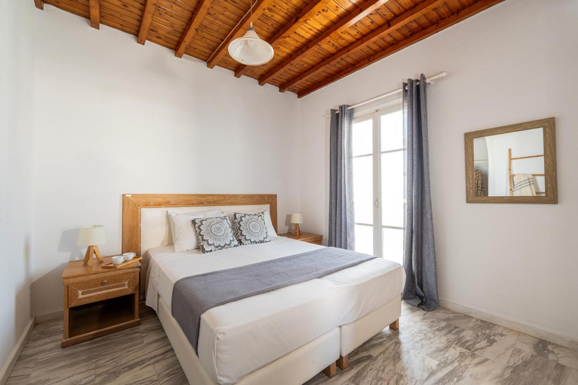 Seaview Central Suites Mykonos Town Exterior photo