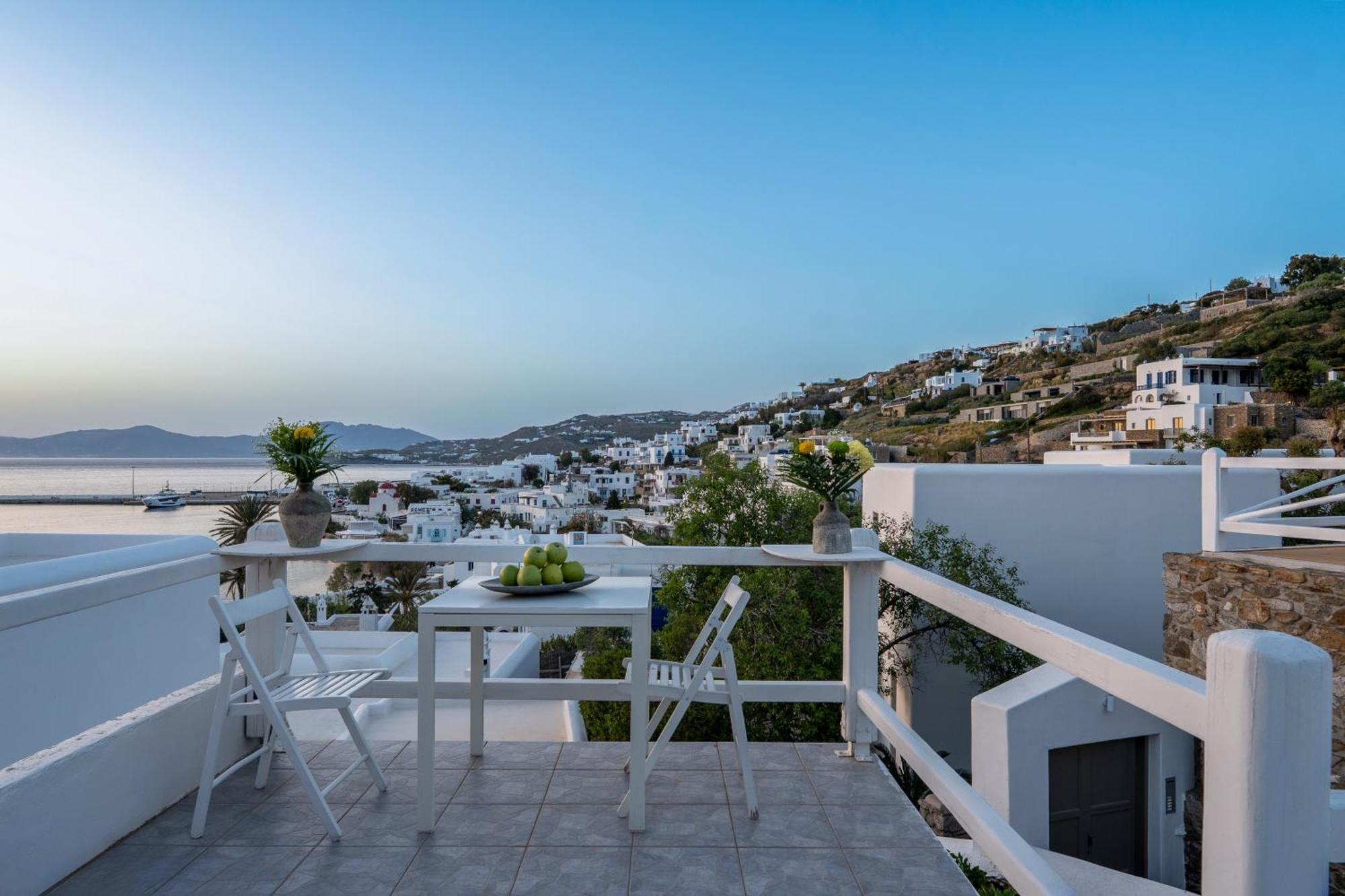 Seaview Central Suites Mykonos Town Exterior photo