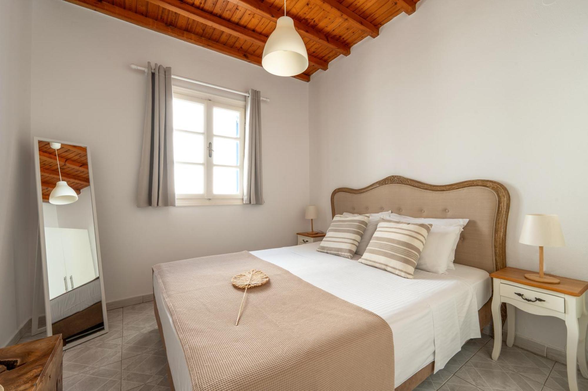 Seaview Central Suites Mykonos Town Exterior photo
